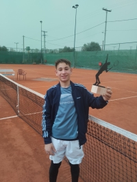 &Sigma;&upsilon;&nu;&epsilon;&chi;ί&zeta;&epsilon;&iota; &omicron; &Nu;&iota;&kappa;ό&lambda;&alpha;&sigmaf;!