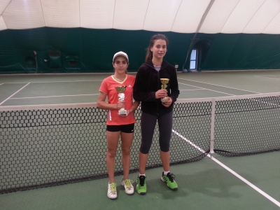 &Pi;&Rho;&Omega;&Tau;&Eta; &Eta; &Nu;&Tau;&Alpha;&Nu;&Omicron;&Upsilon; &Sigma;&Tau;&Omicron; 5&omicron; &Epsilon;2 &Kappa;&Alpha;&Tau;&Eta;&Gamma;&Omicron;&Rho;&Iota;&Alpha;&Sigma; &Kappa;16