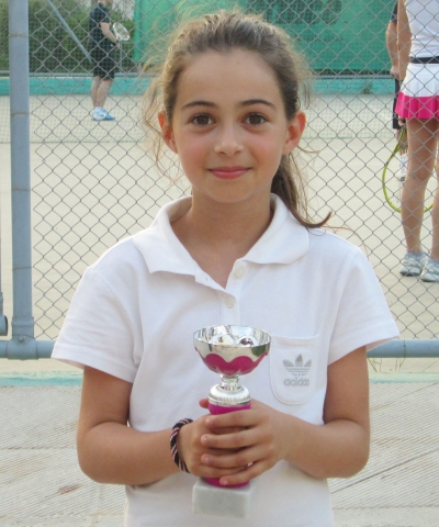 1&omicron; &Alpha;&Tau;&Omicron;&Mu;&Iota;&Kappa;&Omicron; &Pi;&Epsilon;&Rho;&Iota;&Phi;&Epsilon;&Rho;&Epsilon;&Iota;&Alpha;&Kappa;&Omicron; &Pi;&Rho;&Omega;&Tau;&Alpha;&Theta;&Lambda;&Eta;&Mu;&Alpha; &Alpha;-&Kappa; 10 &Epsilon;&Tau;&Omega;&Nu; &Nu;&Omicron;&Tau;&Omicron;&Upsilon;